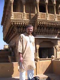 Marc in front of prime ministers haveli